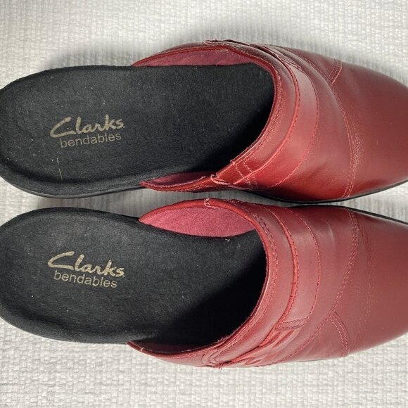 Clarks Red Leather Comfortable Clogs Size 7.5 - Picture 4 of 13